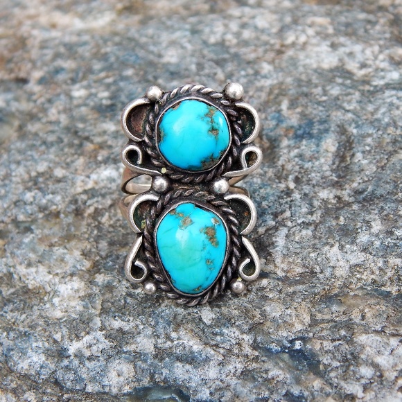 Jewelry - Silver Turquoise Ring Size 8